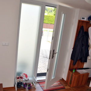 ADLO - Exterirov Termo dvere ADUO, presklenie atyp color, svetlk s pancierovm Termo trojsklom
