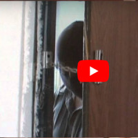 Obyajn retiazka na dvere