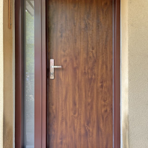 ADLO - Exteri�rov� Termo dvere Tejen, povrch dver� Termal 89E, v��ka 225cm, bo�n� svetl�k