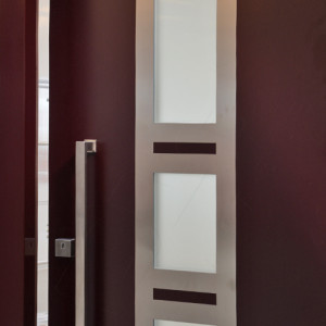 ADLO - Bezpe�nostn� dvere ADUO, design NOBLESSE, Termo Exteri�r do rodinn�ho domu, zvisl� madlo