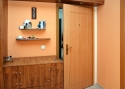 ADLO - Bezpečnostné dvere ADUO, Lištové LB100, povrch dverí Buk natural, bezpečnostná vložka s olivkou