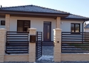 ADLO - Exteriérové Termo dvere Teduo, Presklené PS370, nadsvetlík, atyp madlo, povrch dverí RAL 7015